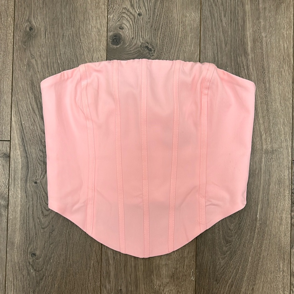 LIKE NEW Pink Strapless Top